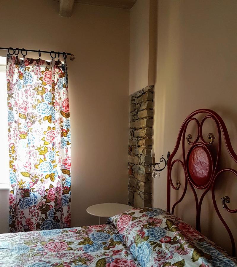 Casa Taro Bed & Breakfast Marsaglia  Exterior photo
